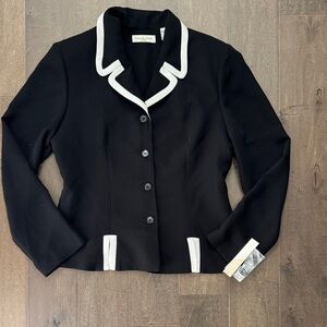 NWT Amanda Smith Black Blazer with White Accents